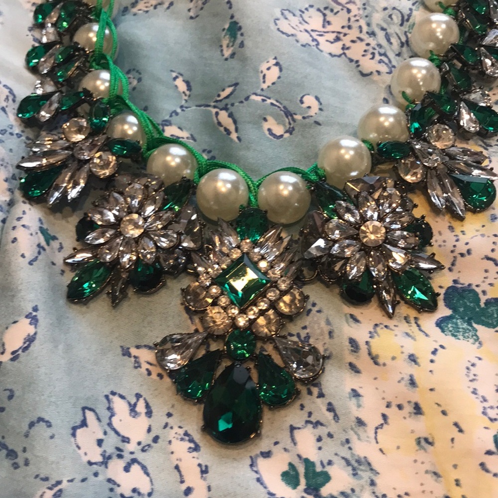 Pearl Crystallized Statement Necklace - image 3